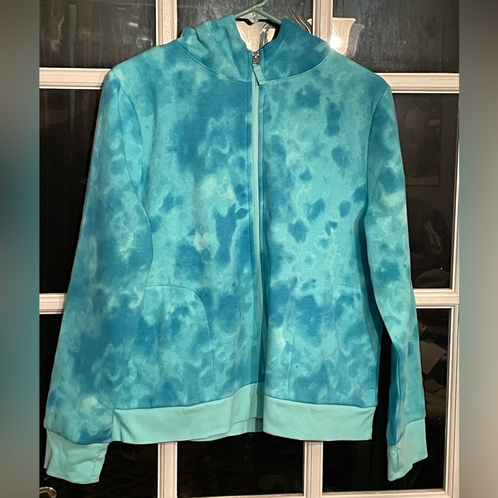 Xersion Big Girls Blue Tie Die Fleece Lined Full Zip Hoodie. Size: 3XL (22.5)